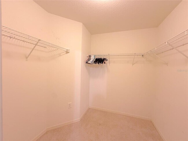 Building Photo - 5600 S Sparrow Hawk Ct