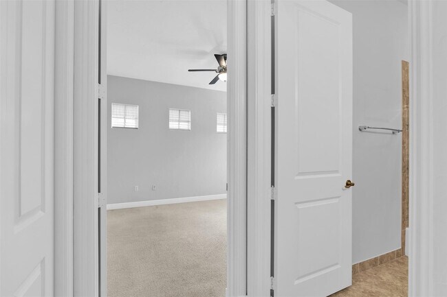 Building Photo - 7535 Old Thyme Ct