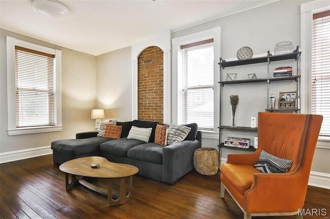 Building Photo - 2018 Senate St