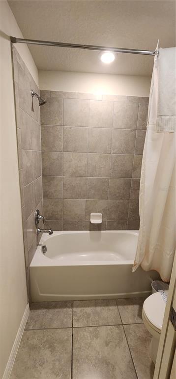 Building Photo - 7517 Oak Spg Ln
