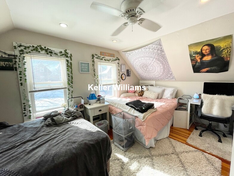 Building Photo - 76 Parker Hill Ave