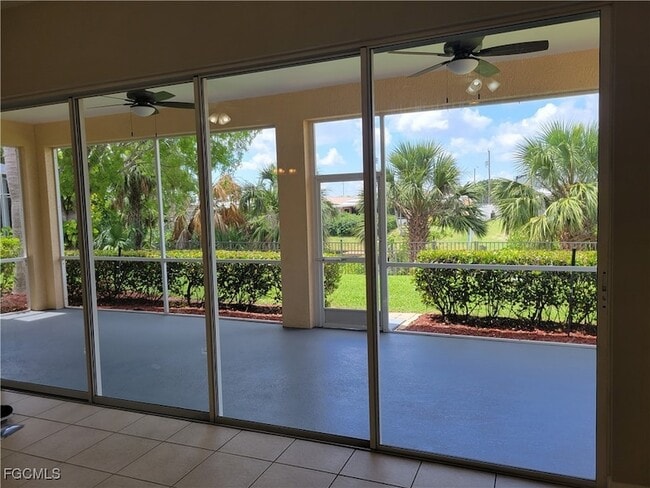 Building Photo - 9358 Palm Island Cir