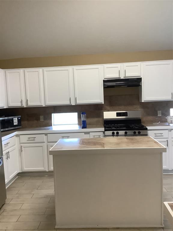 Building Photo - 1046 Willersley Ln