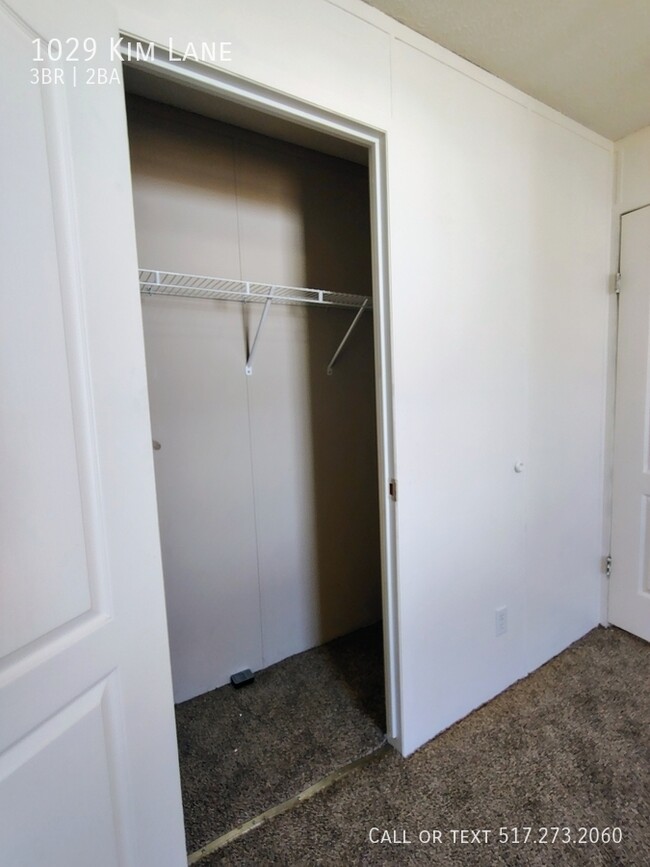Building Photo - 1029 Kim Ln