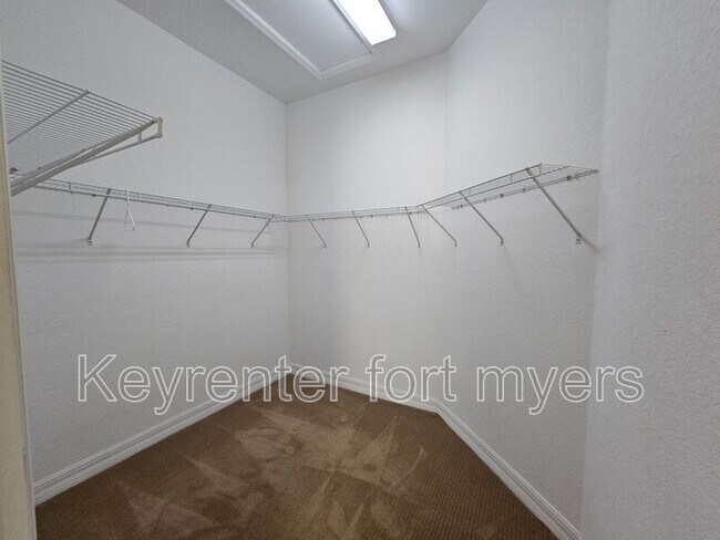 Building Photo - 6010 Jonathans Bay Cir