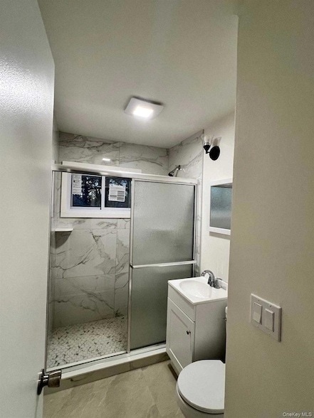 Building Photo - 5 Birch Ct