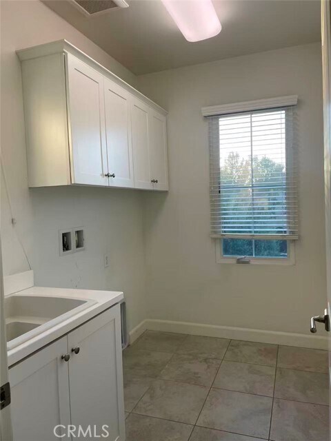 Building Photo - 128 Yuba