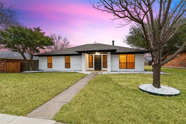 Building Photo - 924 Simon Dr