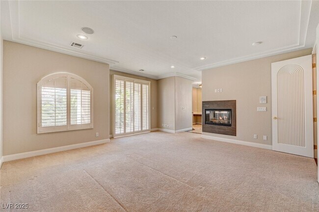 Building Photo - 9813 Edgeview Pl