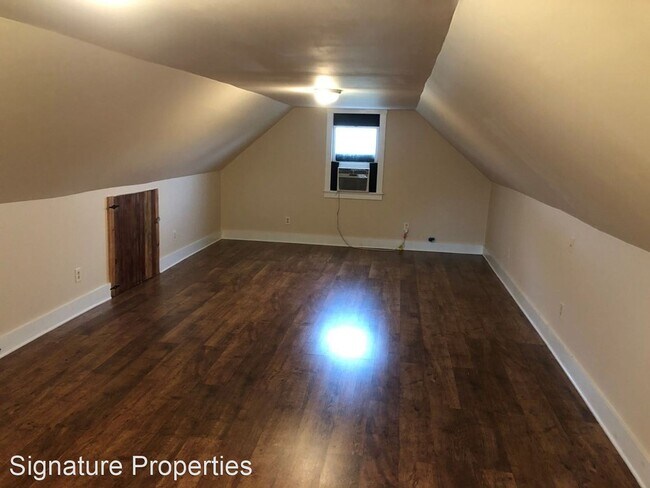 Building Photo - 3 br, 1 bath House - 3039 T.N. Snow Road