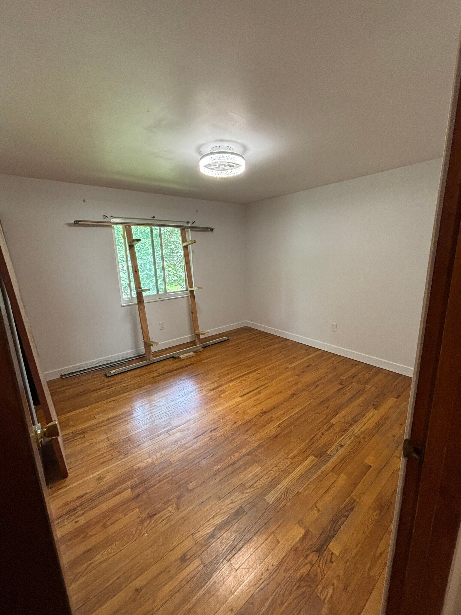 Building Photo - 820 Jackson Ln