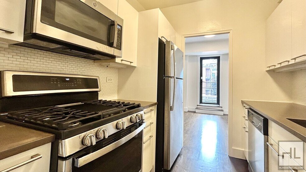 Building Photo - EAST 63 STREET