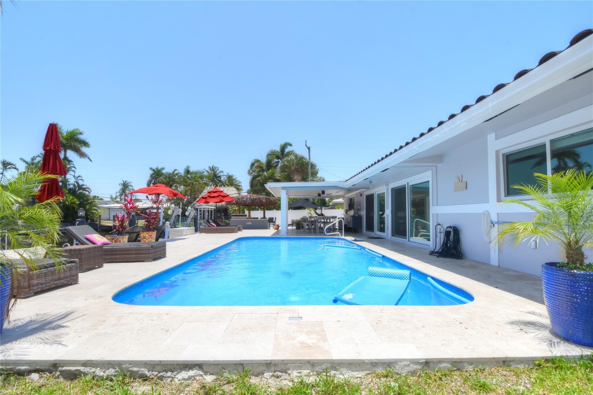 Building Photo - 2228 SE 10th St