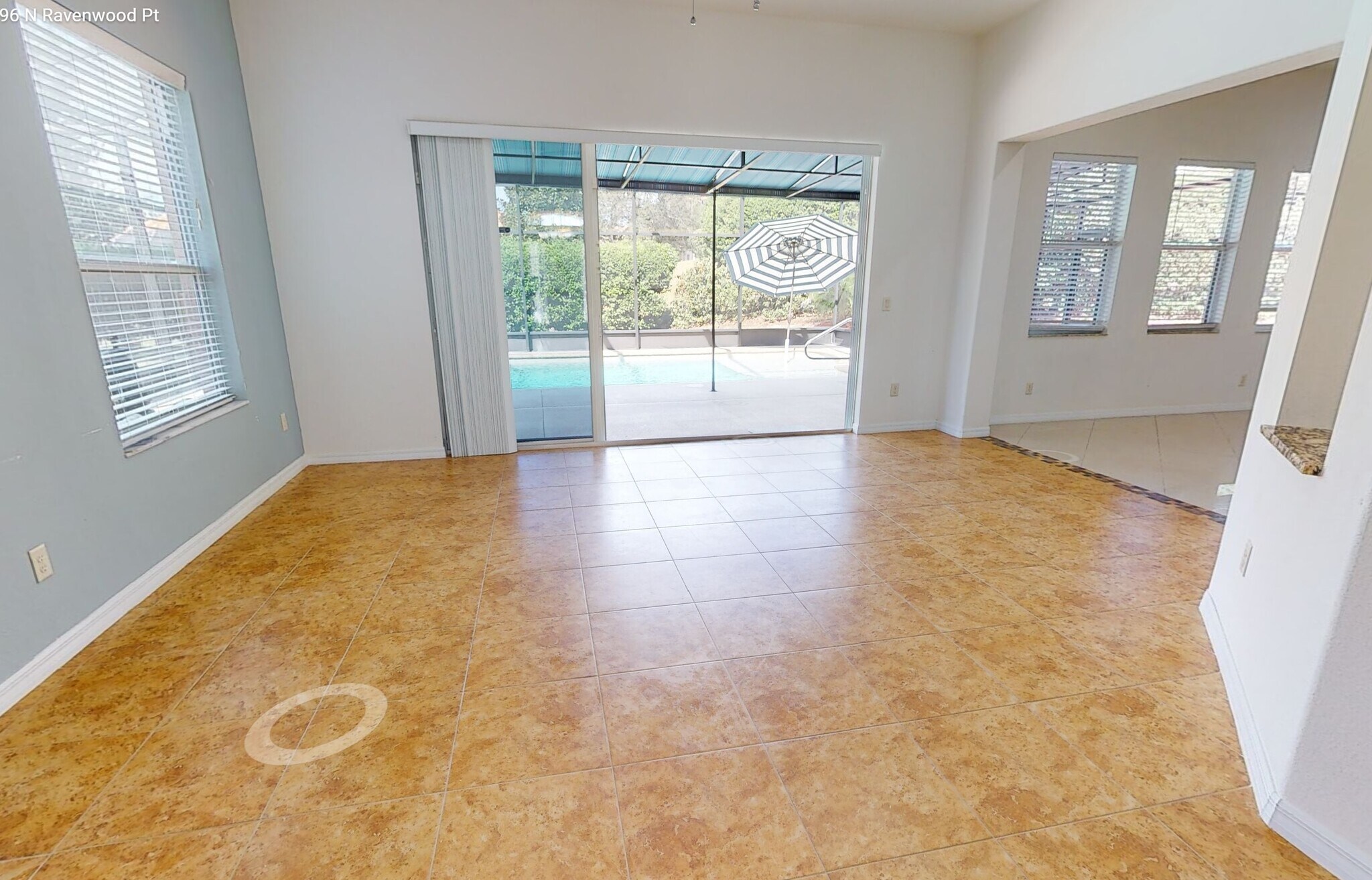 Sun Room / FL Room - 1896 N Ravenwood Pt
