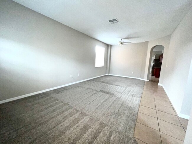 Building Photo - 9240 Black Hawk Ct