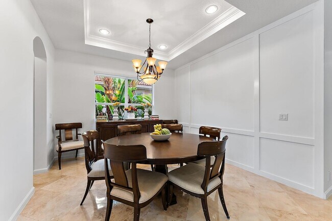 Building Photo - 236 Carina Dr