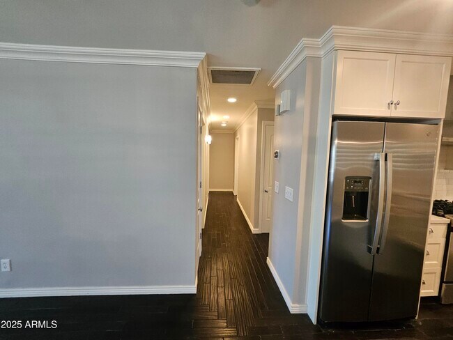 Building Photo - 4201 N 35th St