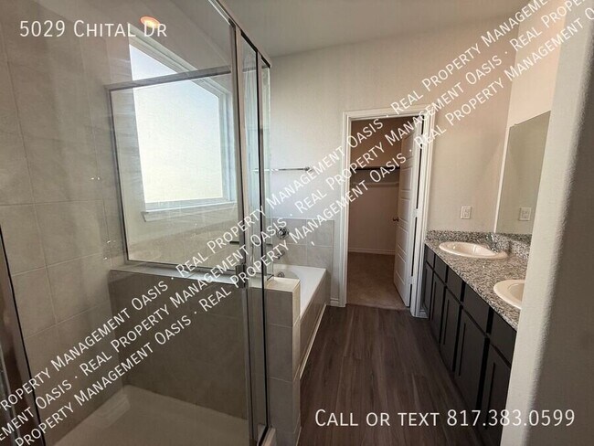 Building Photo - 5029 Chital Dr