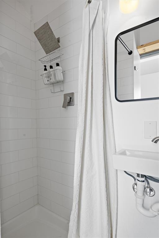 Building Photo - 1167 Ridgeway Dr