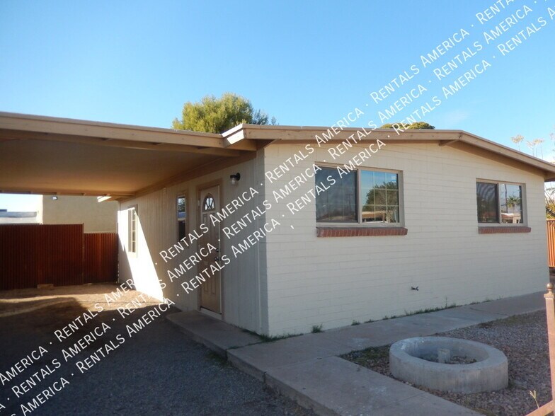 Primary Photo - 2300 S 7th Ave