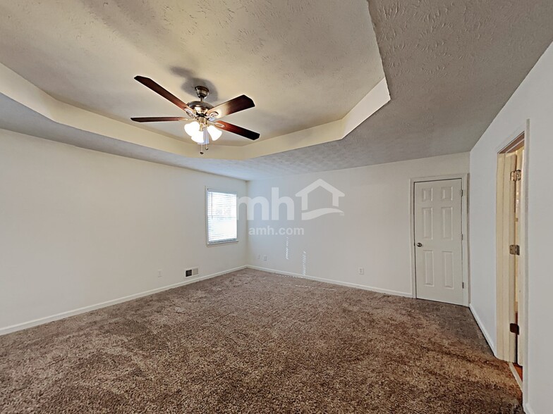 Building Photo - 137 Solomon Dr