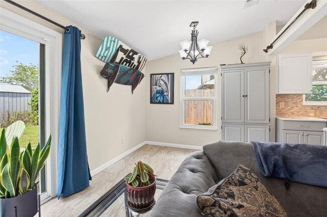 Building Photo - 210 Lake Charles Ct