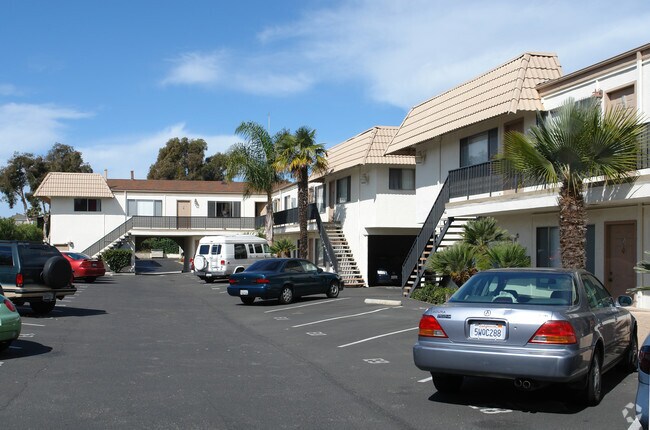 Building Photo - 255 Ellwood Beach Dr