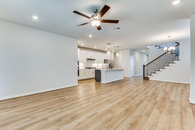 Building Photo - 2618 Suncadia Ln