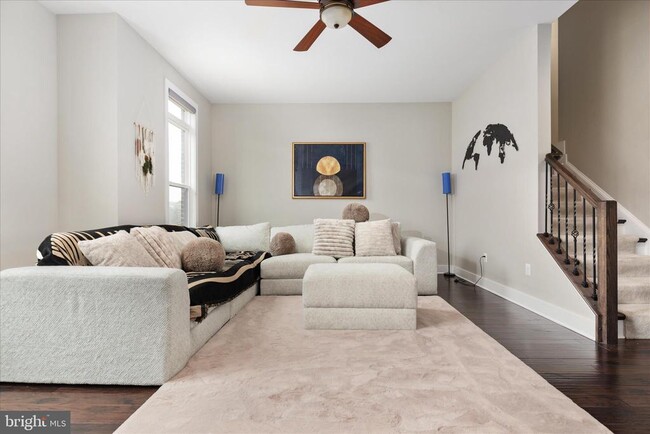 Building Photo - 44735 Medway Ter