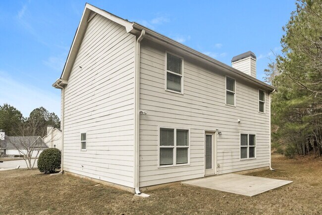 Building Photo - 233 Logan Creek Ln