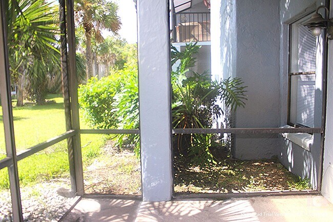 Building Photo - Lovely Condo for rent  ( New Lower Price)