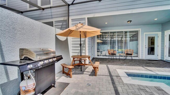 Building Photo - 3838 Lana Ave