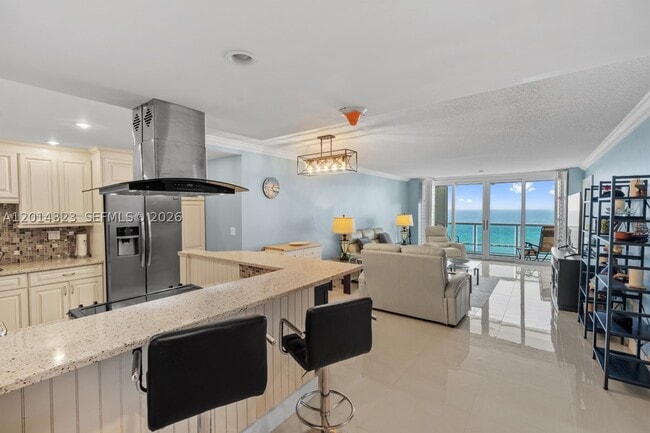 Building Photo - 2100 S Ocean Dr