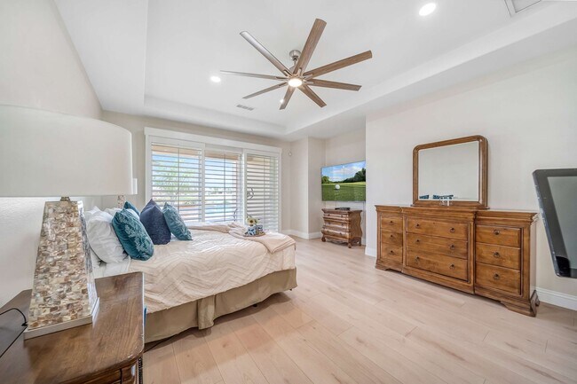 Building Photo - 81620 Tiburon Dr
