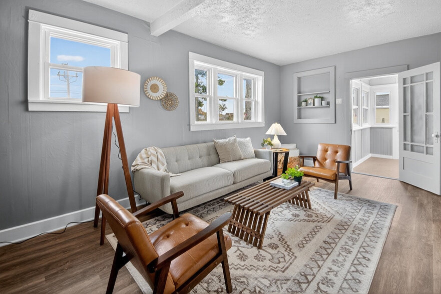 Building Photo - 3015 19th St