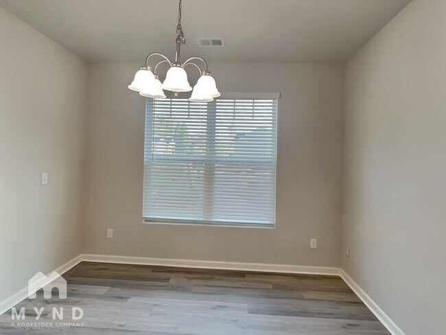 Building Photo - 2650 Parrish Ct