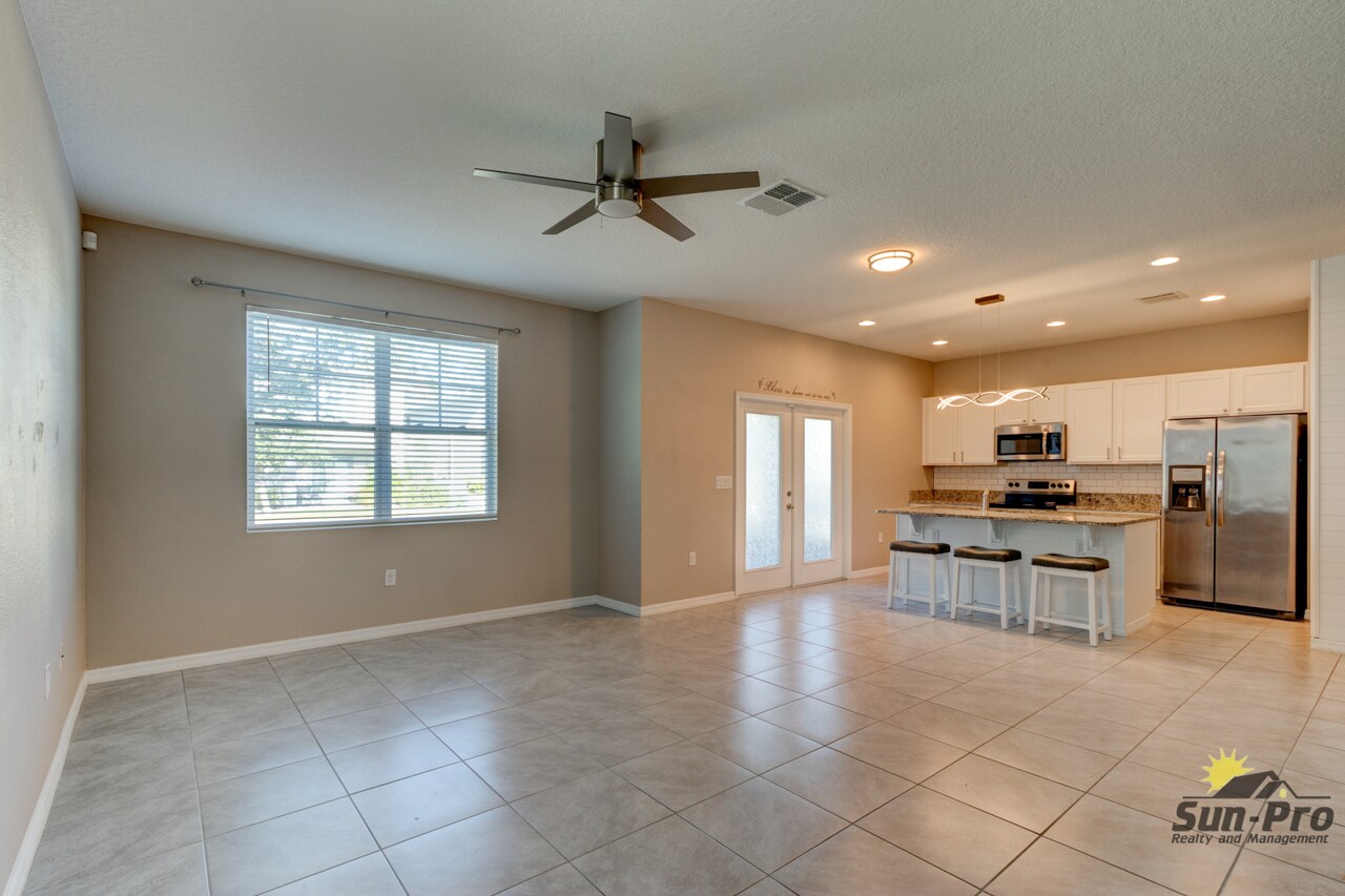 Building Photo - 1660 Pham Dr