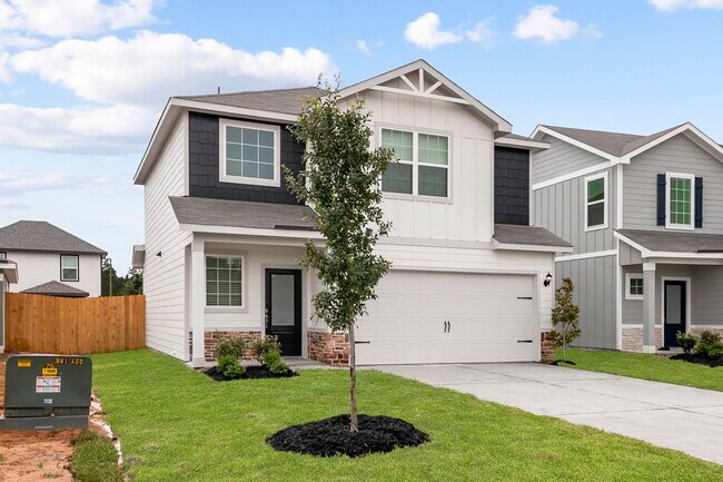 Building Photo - 5906 Peony Pl