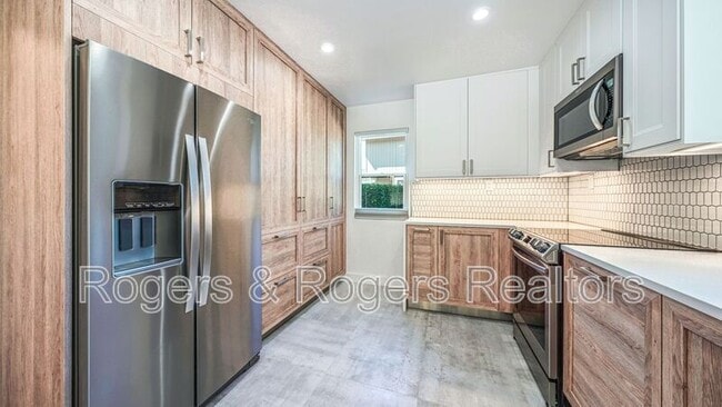 Building Photo - 20272 Pacifica Dr