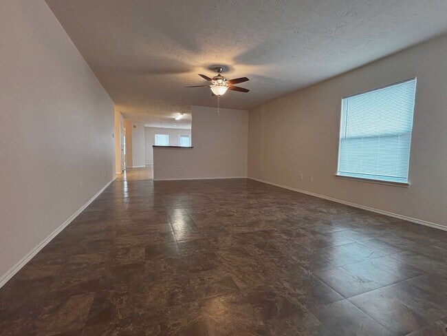 Primary Photo - 18207 Hanover Glen Ln