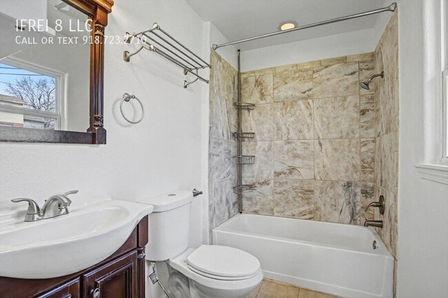 Building Photo - 3802 S Allegheny Ave