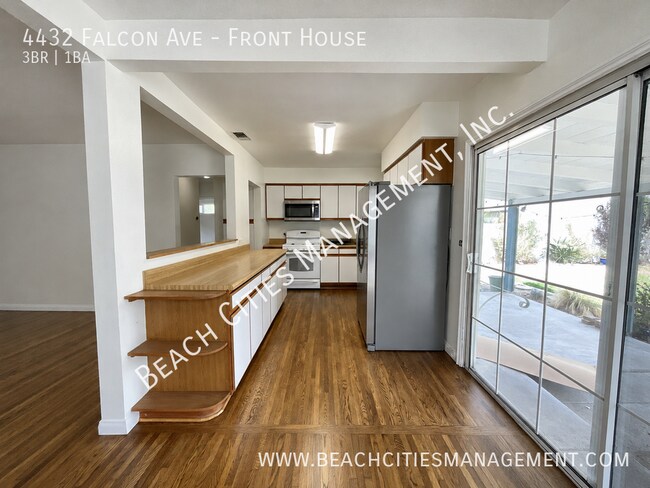 Building Photo - 4432 Falcon Ave
