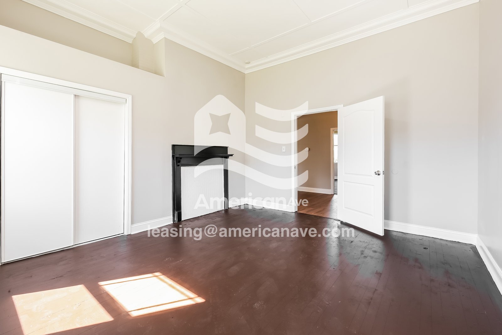 Building Photo - 119 Wellington St