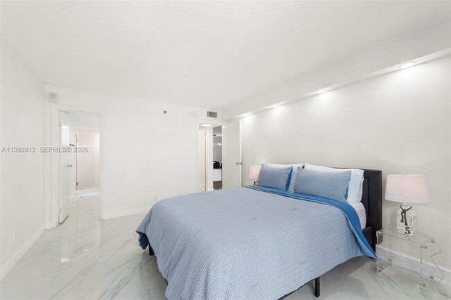 Building Photo - 2401 Collins Ave