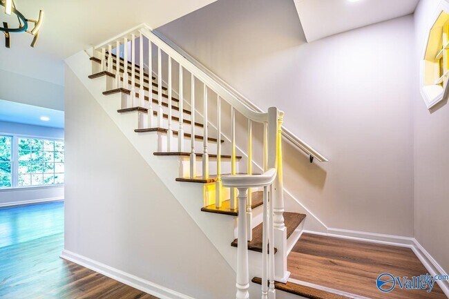 Building Photo - 7605 Fleming Hills Dr SW