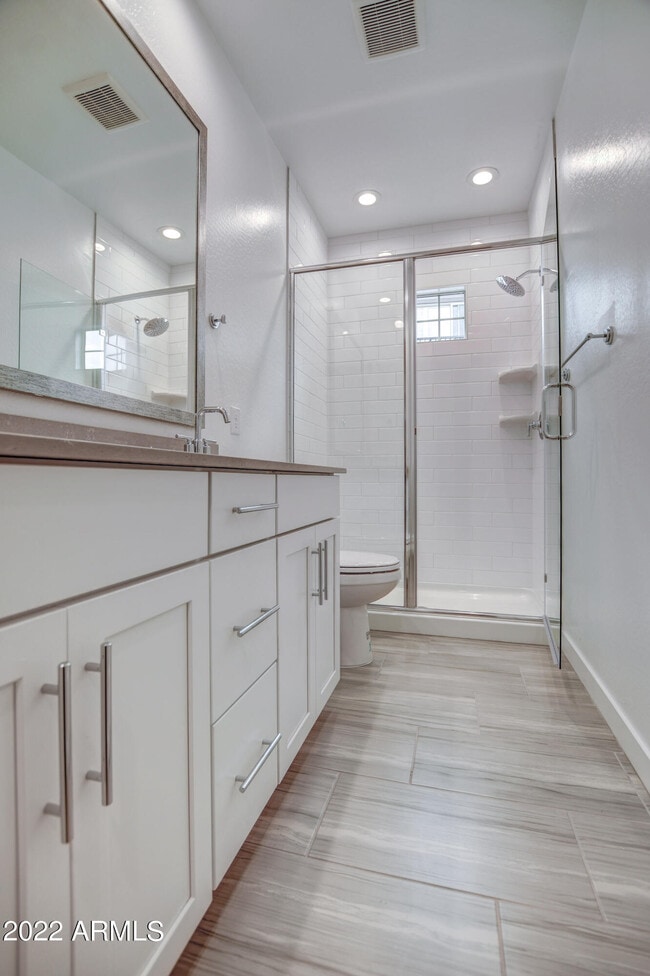 Building Photo - 4655 S Vapor
