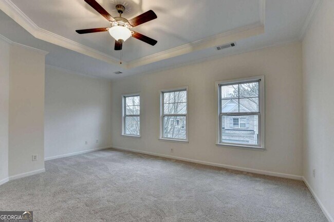 Building Photo - 979 Parkside Wood Ct