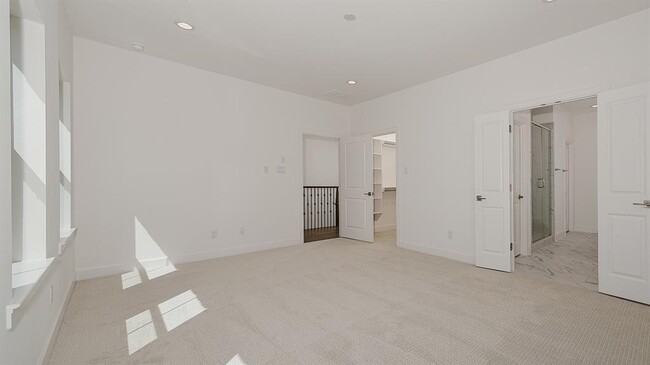 Building Photo - 156 Cinder Berry St