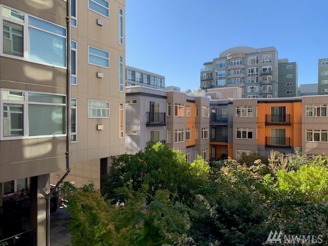 Building Photo - 2801 1st Ave