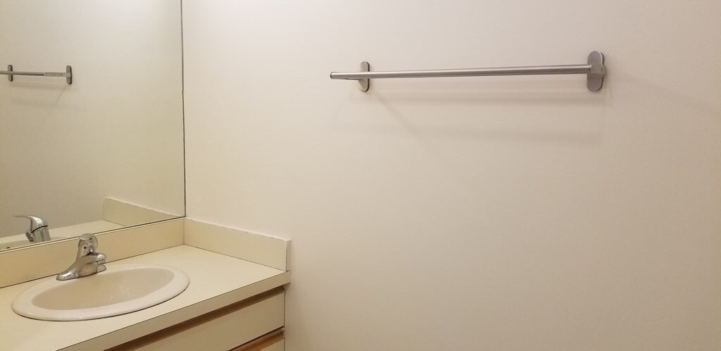 Building Photo - 90 Quincy Shore Dr